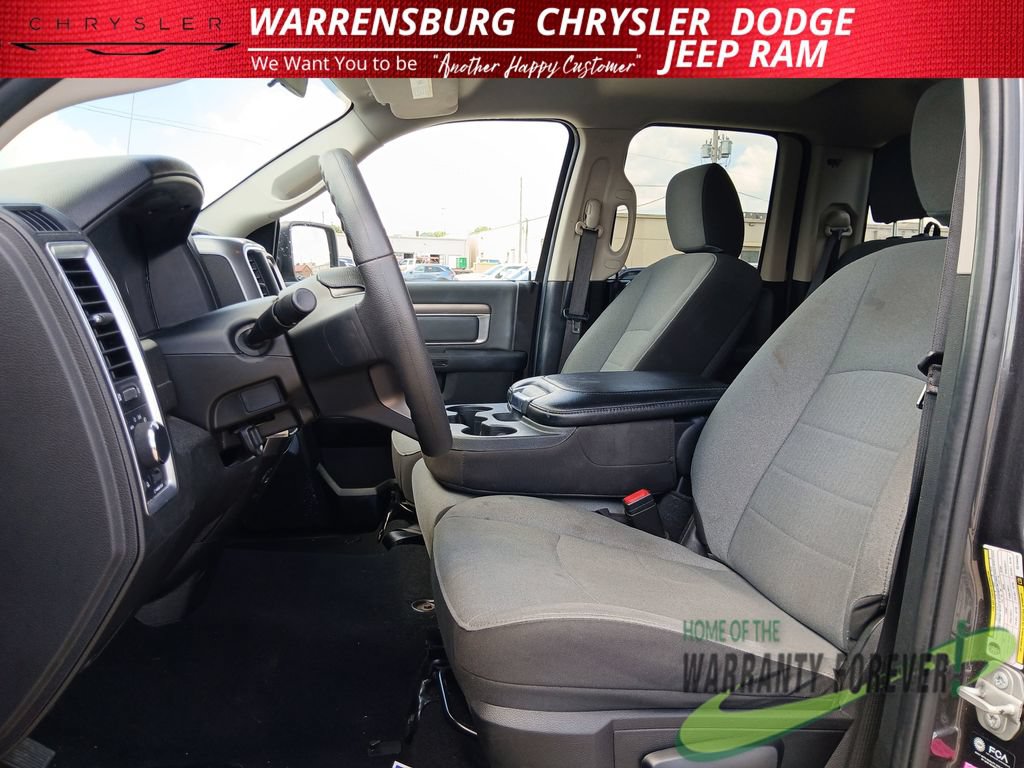 Used 2024 RAM 1500 Classic SLT AWD/4WD image 13