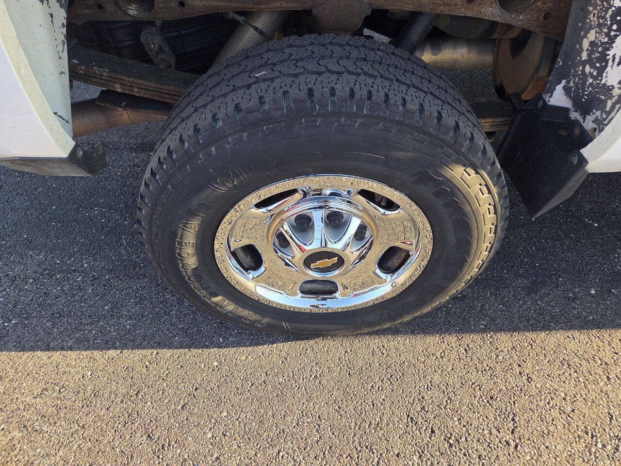 Used 2015 Chevrolet Silverado 2500 W/T AWD/4WD image 22