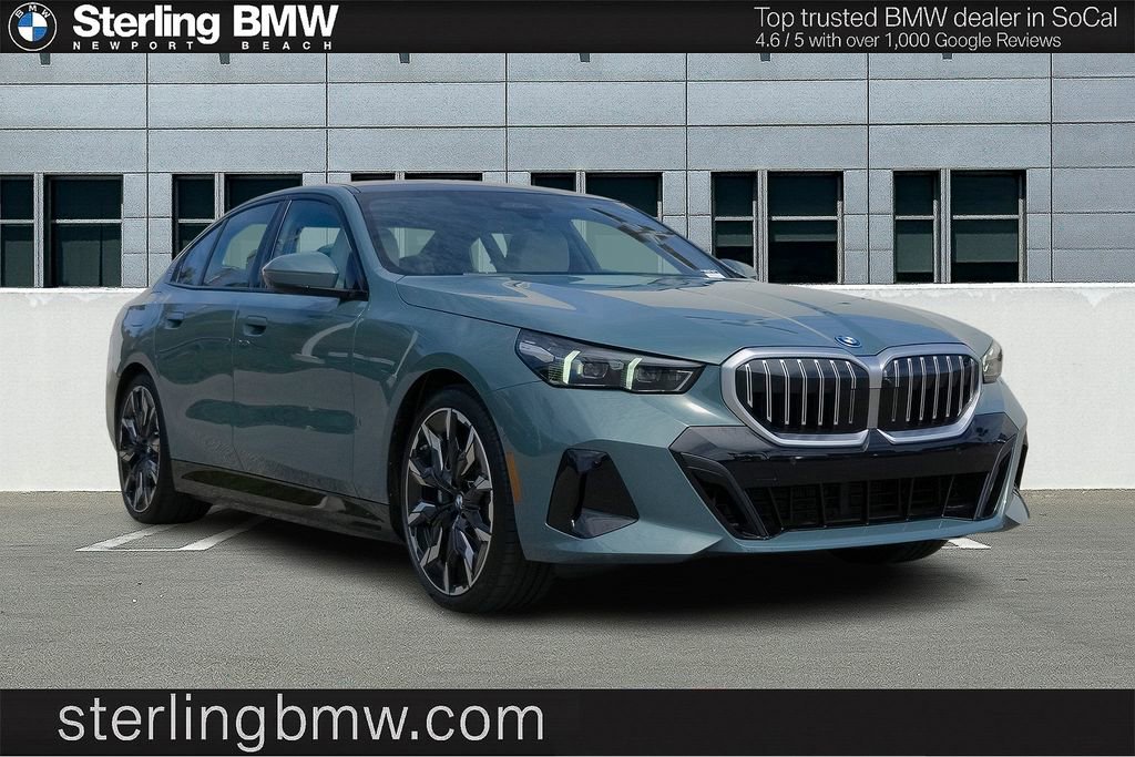 New 2026 BMW 550e xDrive image 1