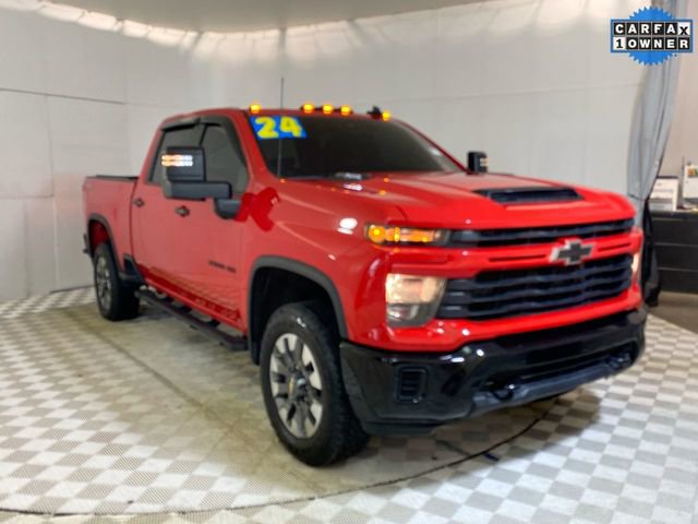 Used 2024 Chevrolet Silverado 2500 Custom w/ Custom Value Package image 1
