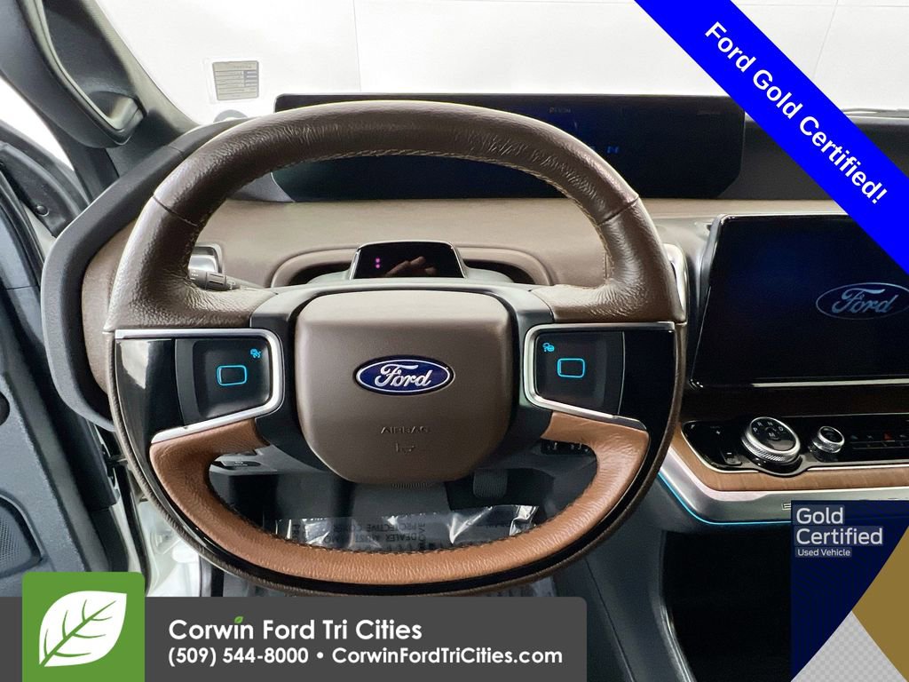 Certified 2025 Ford Expedition Max King Ranch image 8