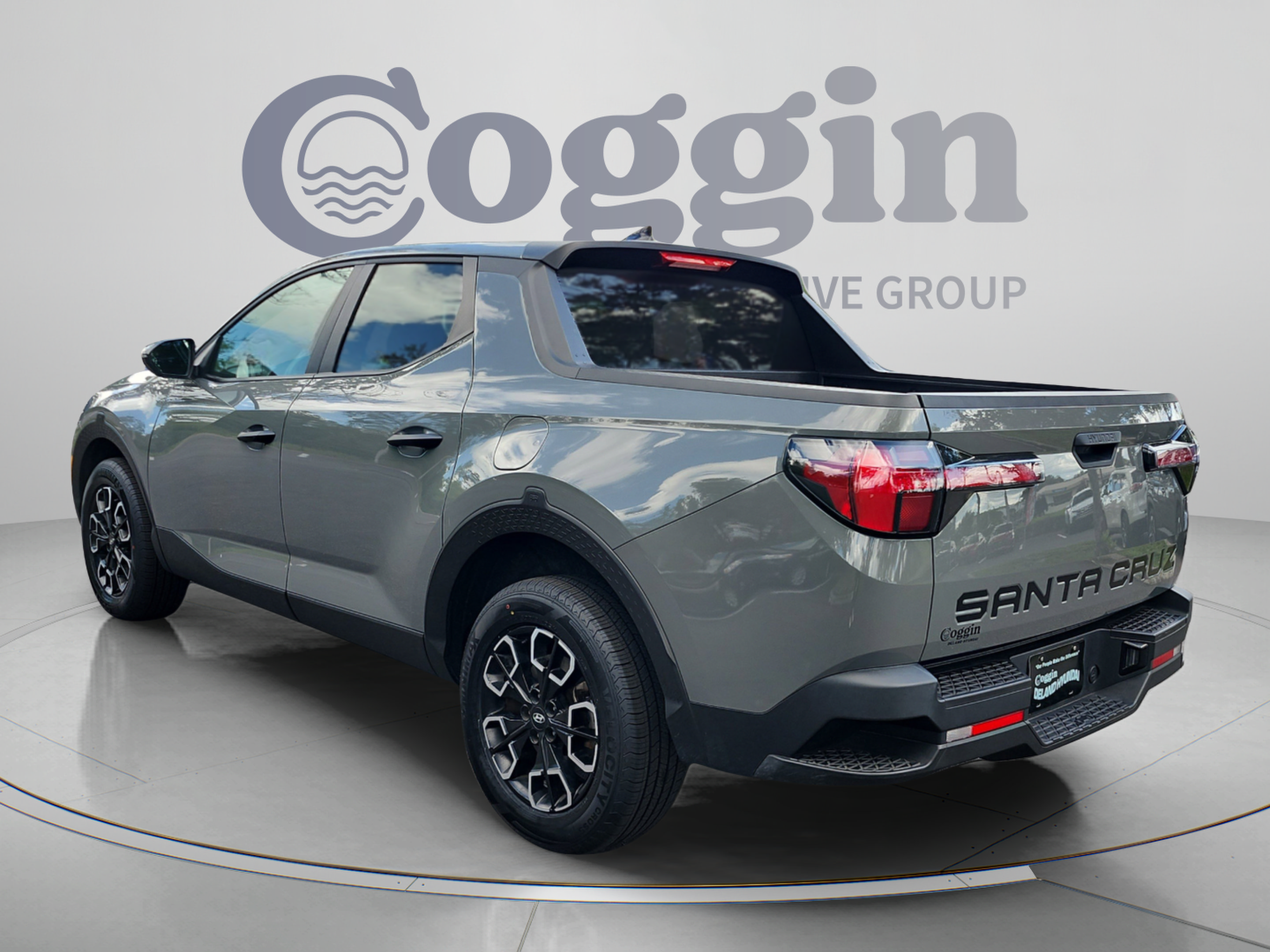 Used 2024 Hyundai Santa Cruz SEL FWD image 3