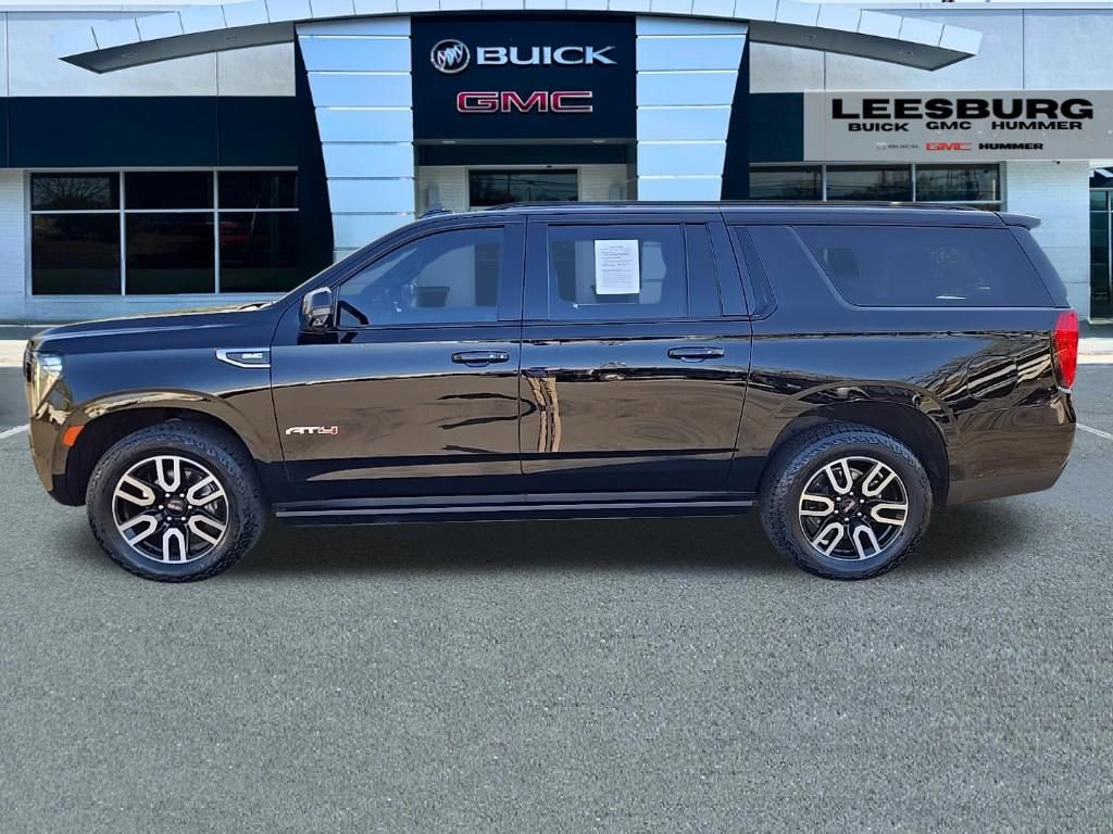 Used 2023 GMC Yukon XL AT4 w/ AT4 Premium Package image 4