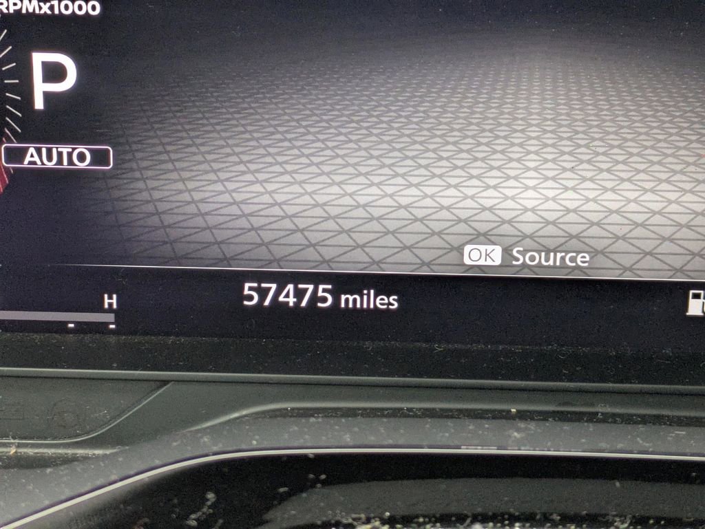 Used 2023 Nissan Pathfinder Platinum w/ Cargo Package image 14