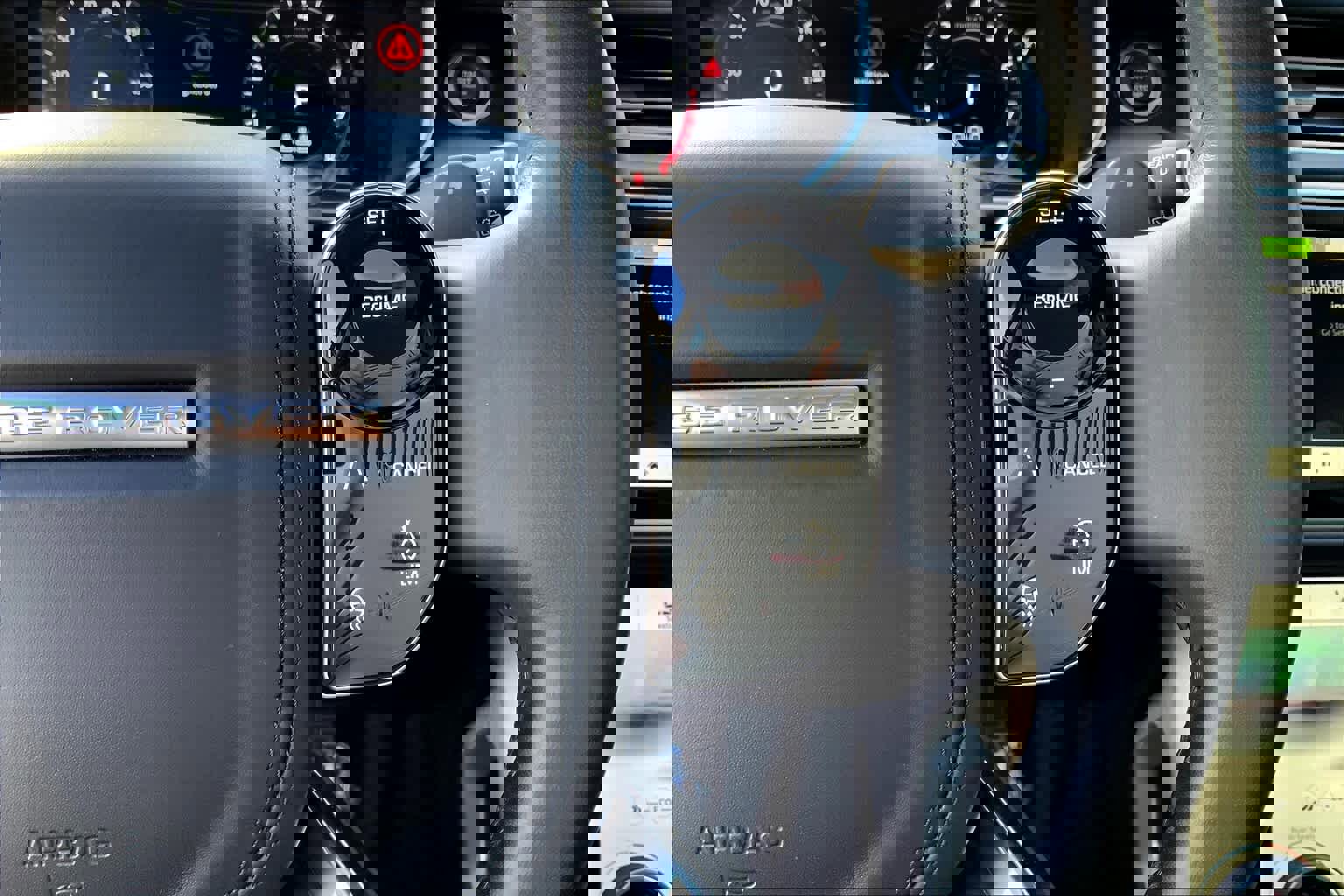 Used 2022 Land Rover Range Rover Westminster Edition image 24