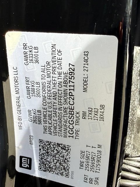 Used 2023 Chevrolet Colorado W/T RWD image 40