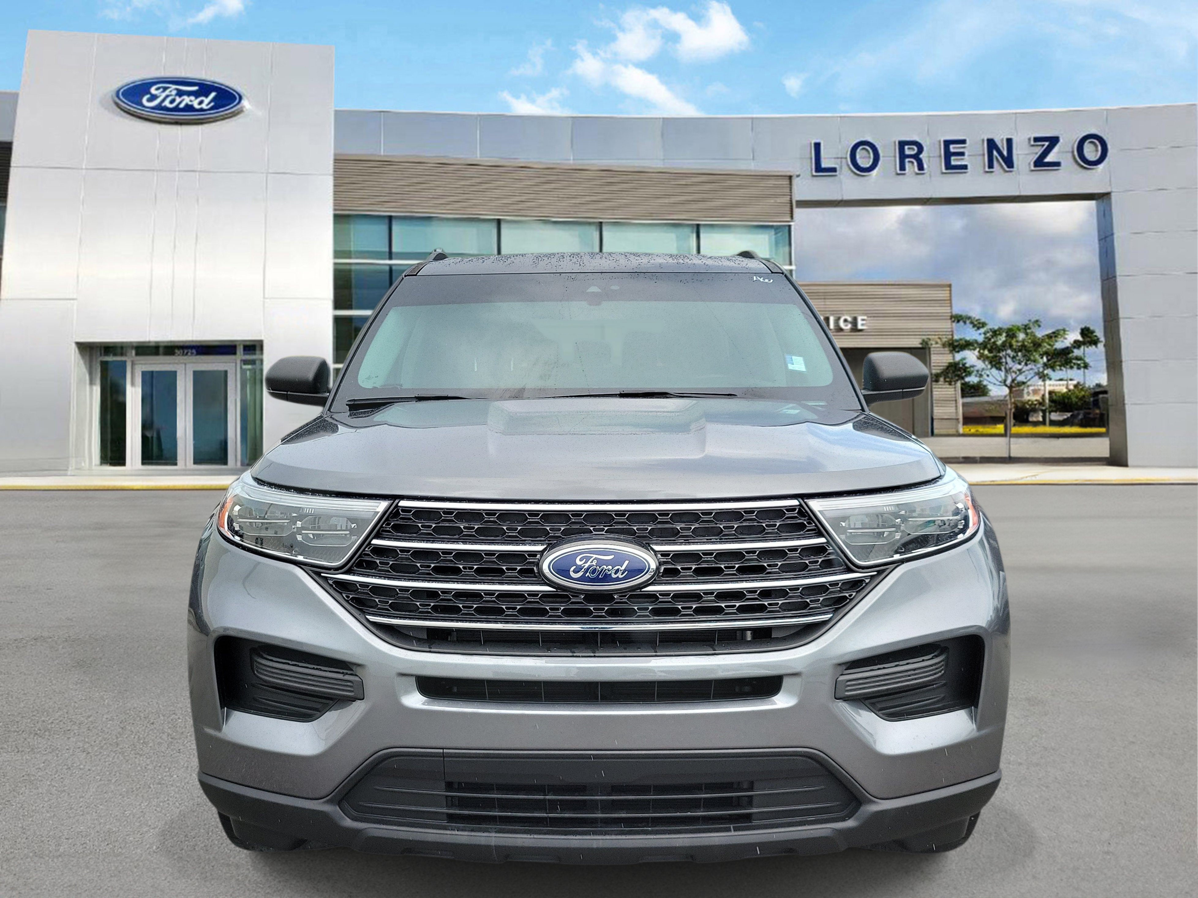 Certified 2024 Ford Explorer XLT RWD video 2