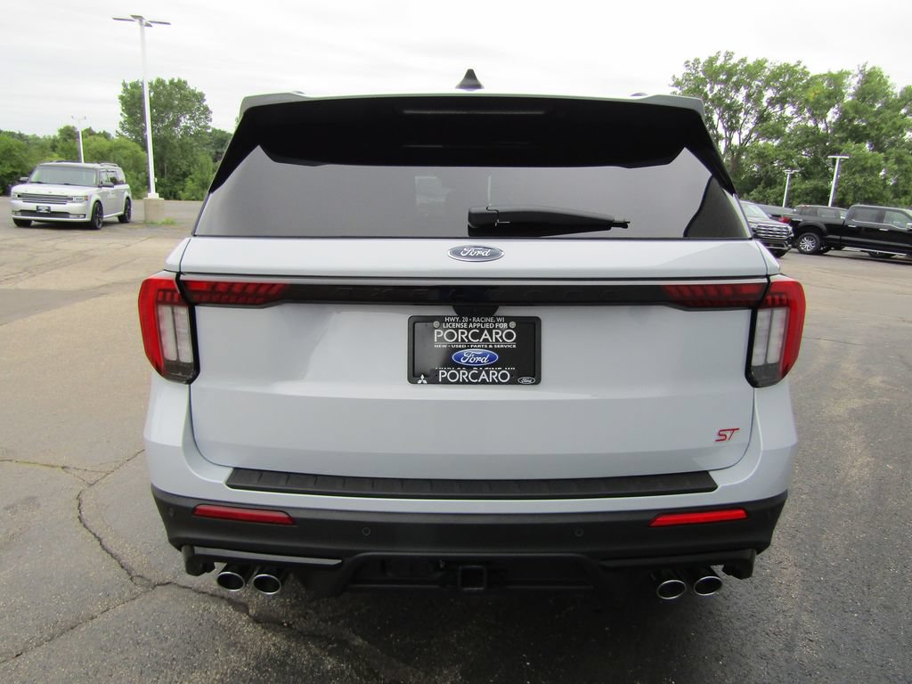 New 2026 Ford Explorer ST w/ Sun And Sound Package AWD/4WD image 8