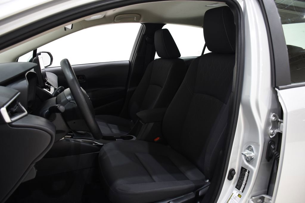 Used 2024 Toyota Corolla LE image 20