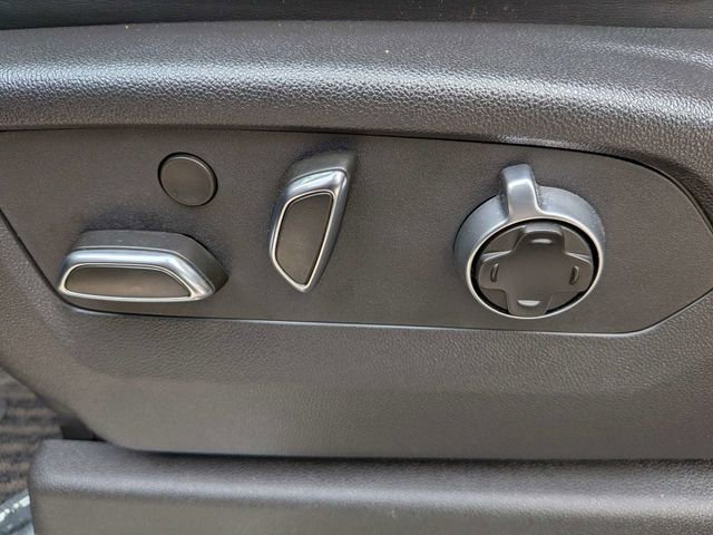 Used 2025 GMC Sierra 1500 Denali Ultimate image 18