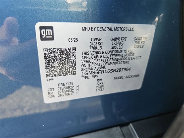 Certified 2025 Chevrolet Suburban Premier image 35