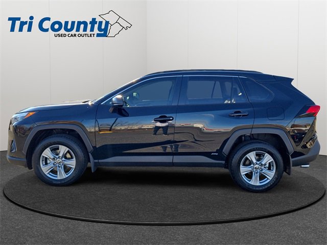 Certified 2025 Toyota RAV4 LE image 5