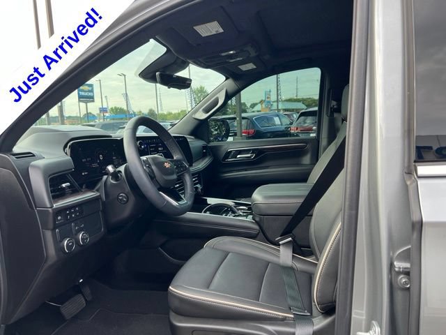 Used 2025 Chevrolet Tahoe Premier RWD image 11
