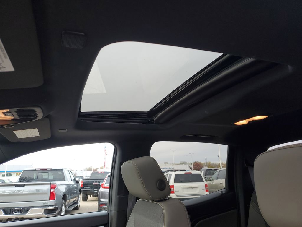 Certified 2024 Chevrolet Colorado ZR2 w/ Technology Package image 30