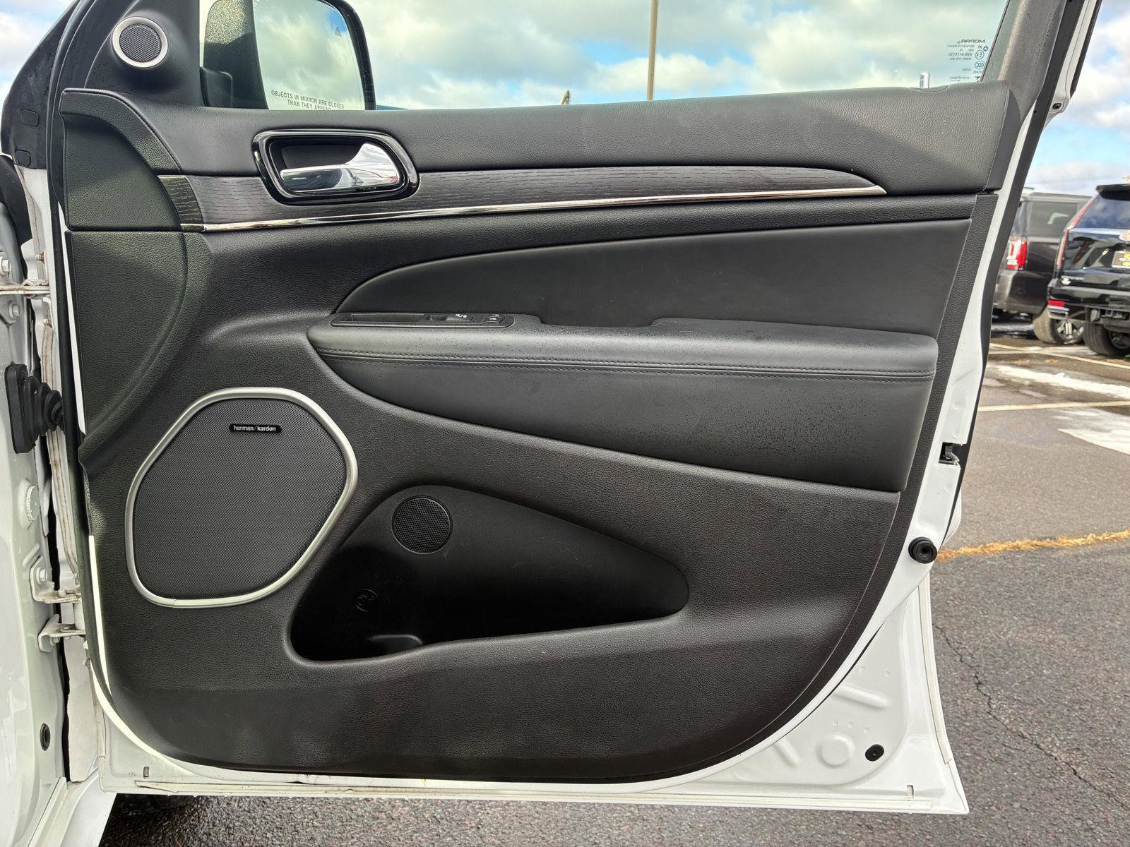 Used 2020 Jeep Grand Cherokee High Altitude image 34