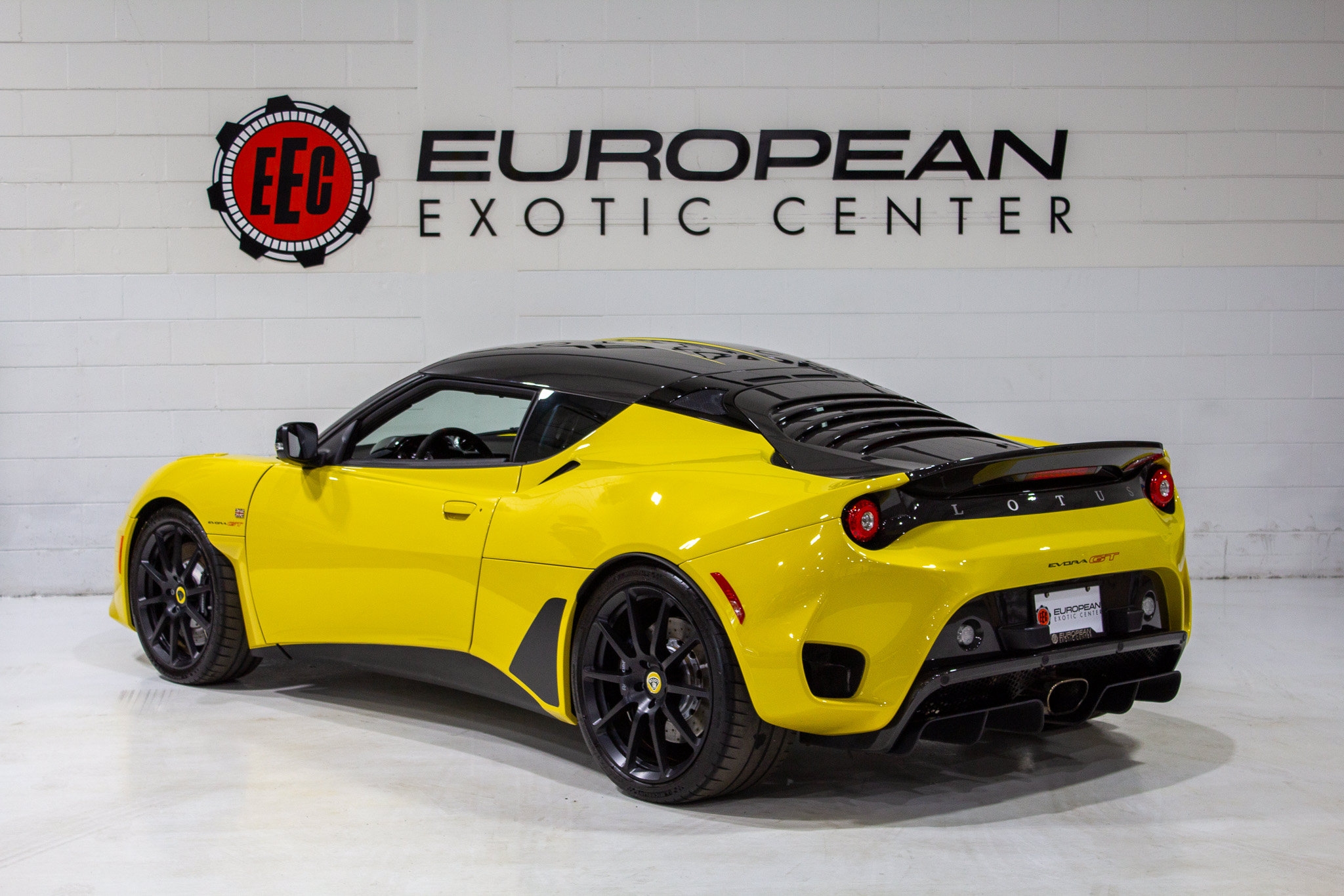 Used 2021 Lotus Evora RWD image 8