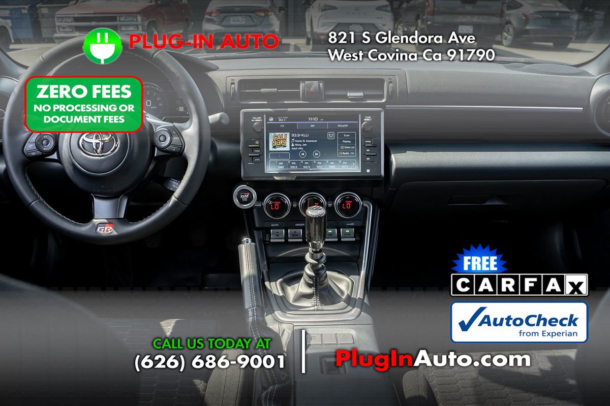 Used 2022 Toyota GR86 w/ ALL Weather Mat Package (TMS) RWD image 15