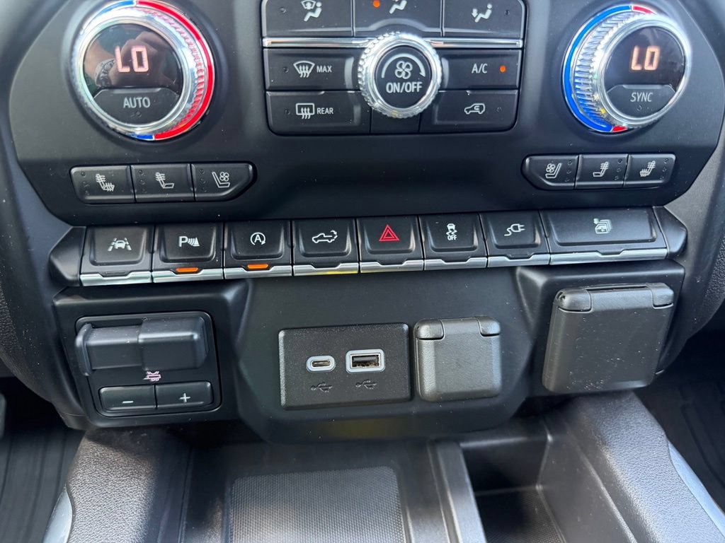 Used 2020 GMC Sierra 1500 SLT AWD/4WD image 39