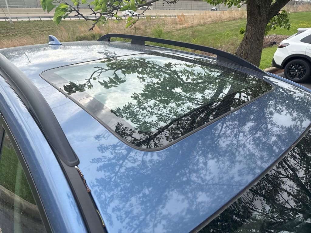 Used 2016 Subaru Forester 2.5i Touring image 9