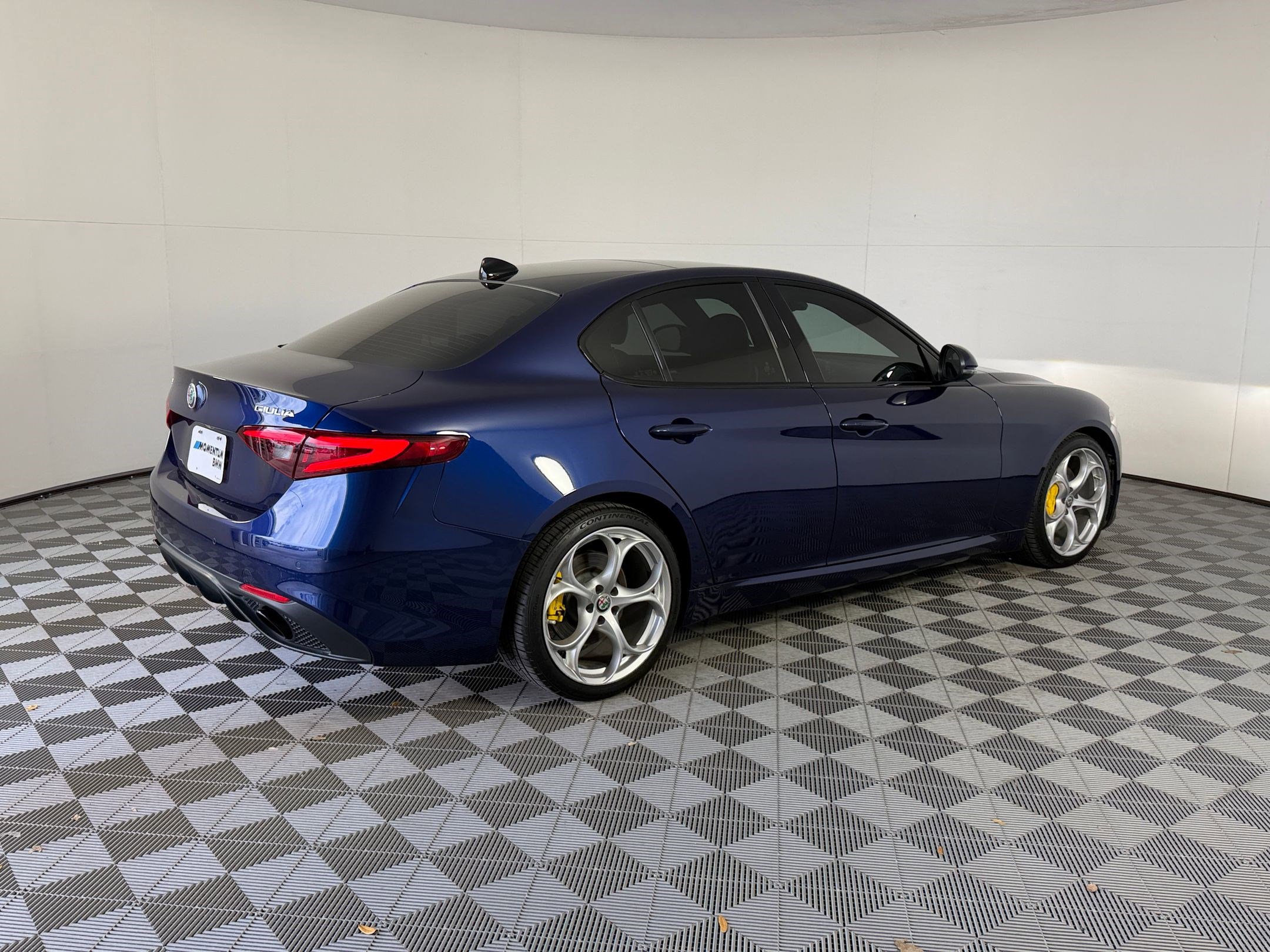 Used 2021 Alfa Romeo Giulia Ti Sport image 9