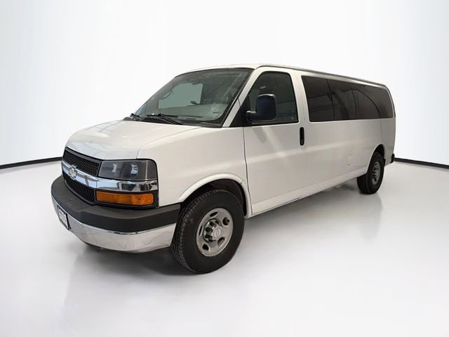 Certified 2015 Chevrolet Express 3500 LT w/ LT Preferred Equipment Group image 3