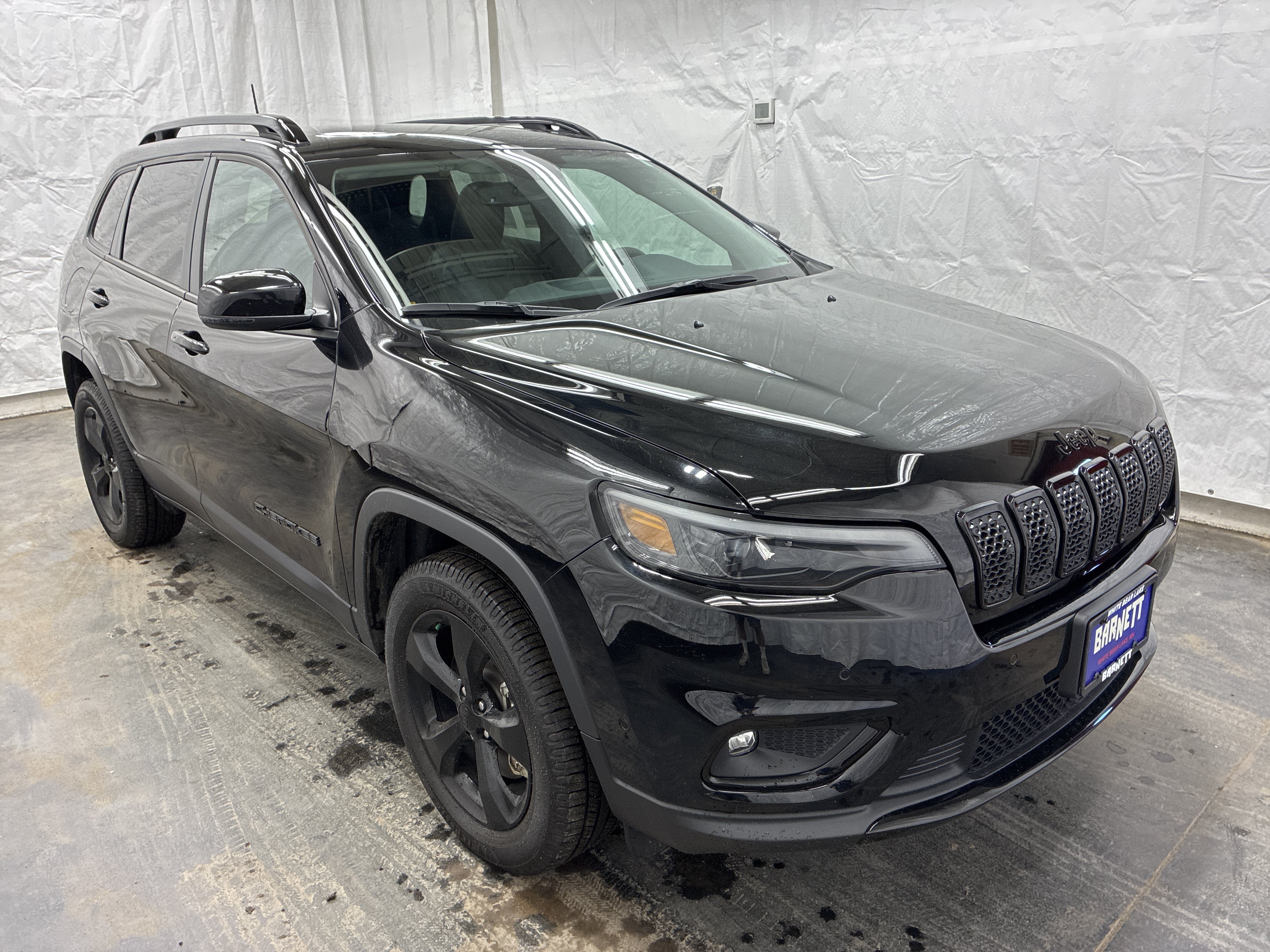 Certified 2023 Jeep Cherokee Altitude Lux w/ Lux Elite Package AWD/4WD image 4