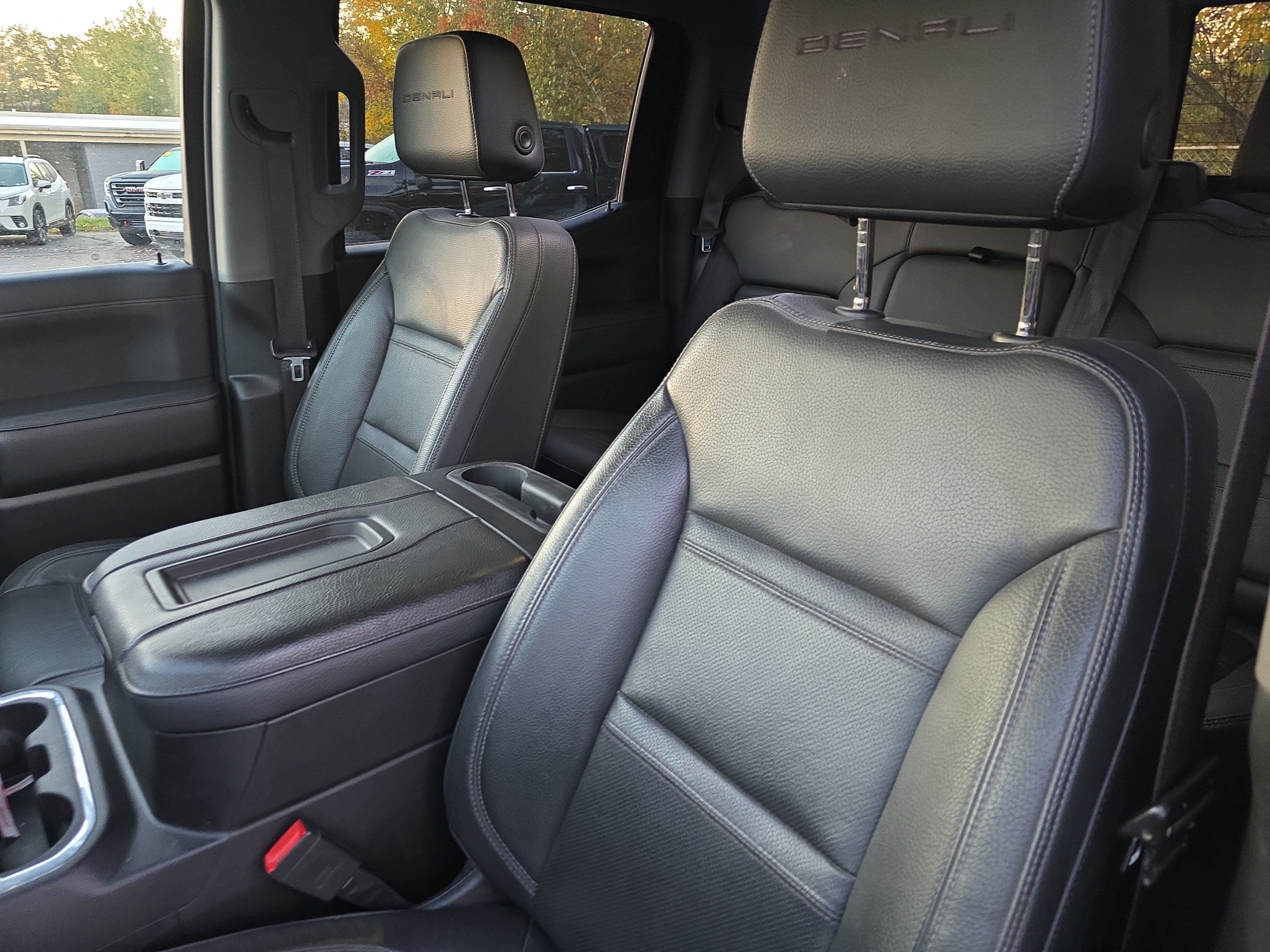 Used 2021 GMC Sierra 1500 Denali w/ Denali Ultimate Package AWD/4WD image 15