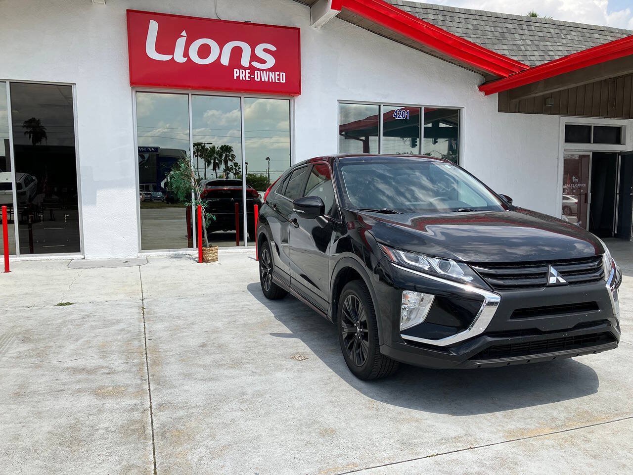 Used 2018 Mitsubishi Eclipse Cross LE AWD/4WD image 10