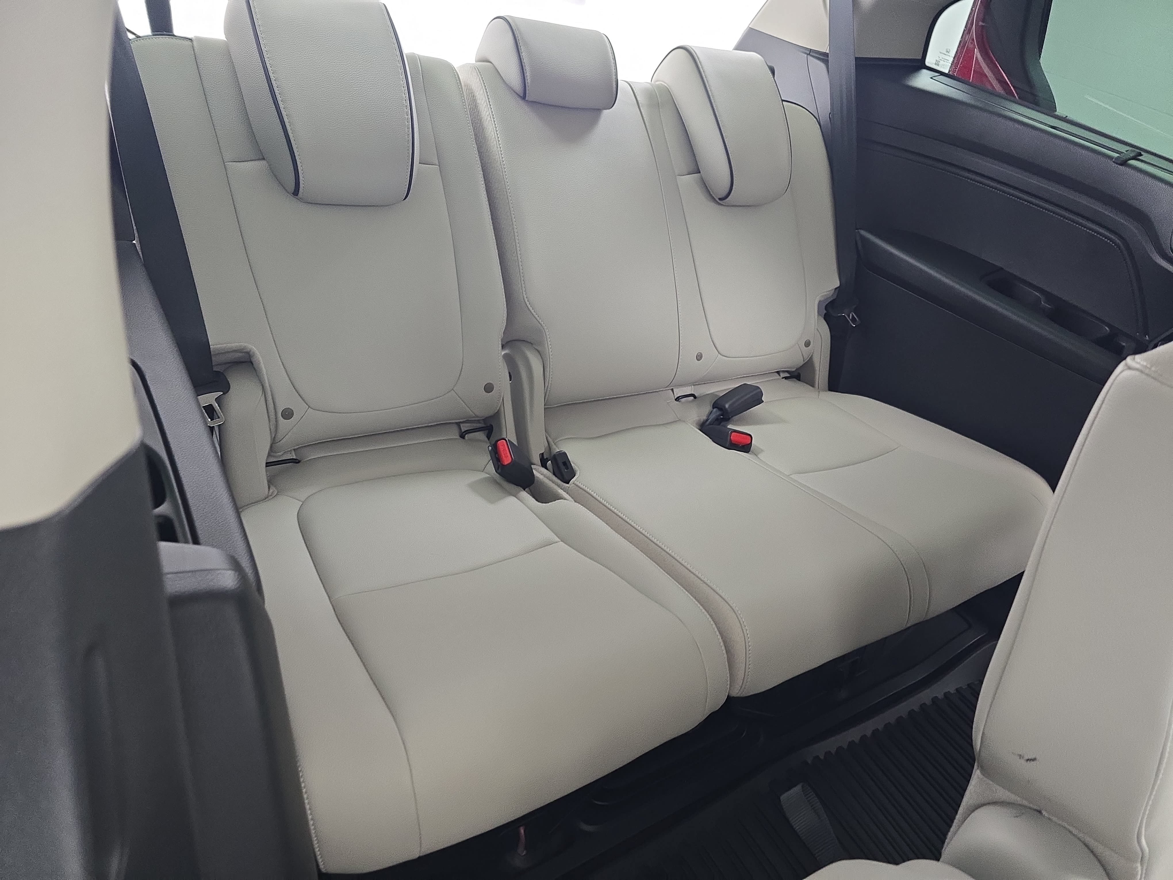 New 2027 Honda Odyssey Touring image 12