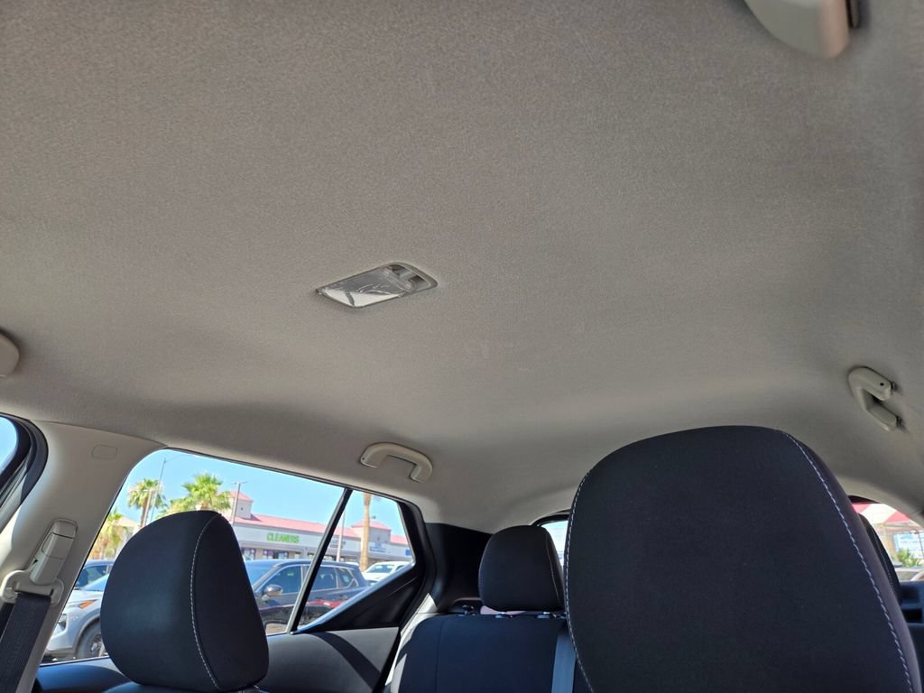 Certified 2021 Nissan Kicks S FWD image 11