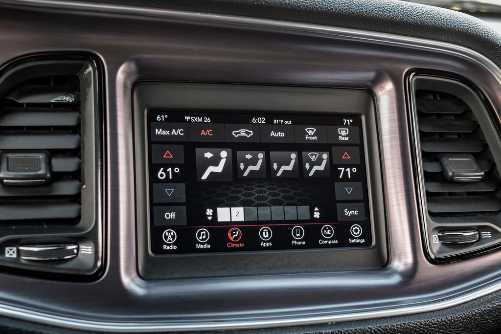 Used 2018 Dodge Challenger R/T image 26