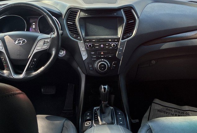 Used 2017 Hyundai Santa Fe Sport w/ 2.0T Ultimate Tech Package 05 image 7