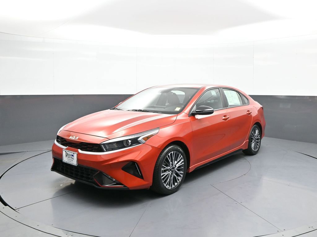 Certified 2023 Kia Forte GT-Line image 1