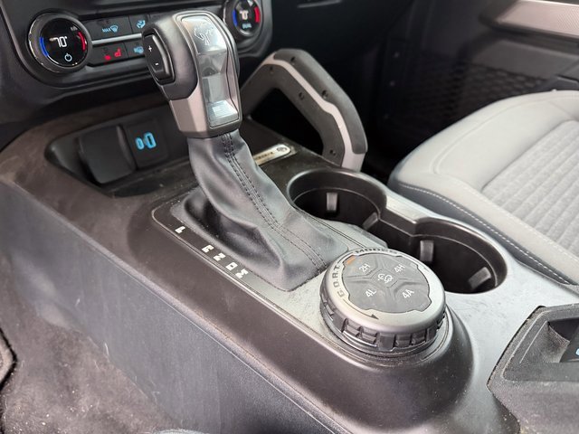 Used 2023 Ford Bronco Outer Banks w/ Sasquatch Package image 13