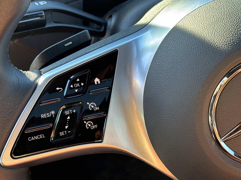 Used 2024 Mercedes-Benz C 300 Sedan image 23