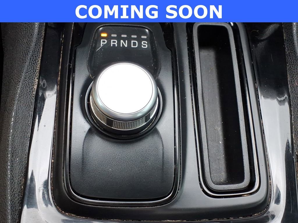 Used 2017 Chrysler 300 S AWD/4WD image 17