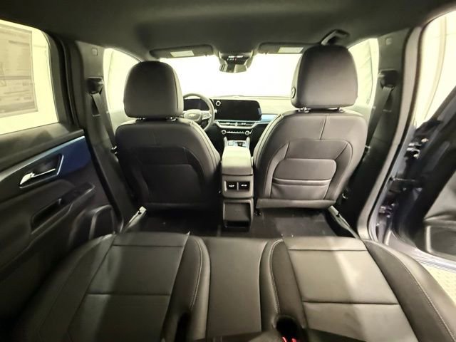 New 2026 Chevrolet Equinox EV LT FWD image 28