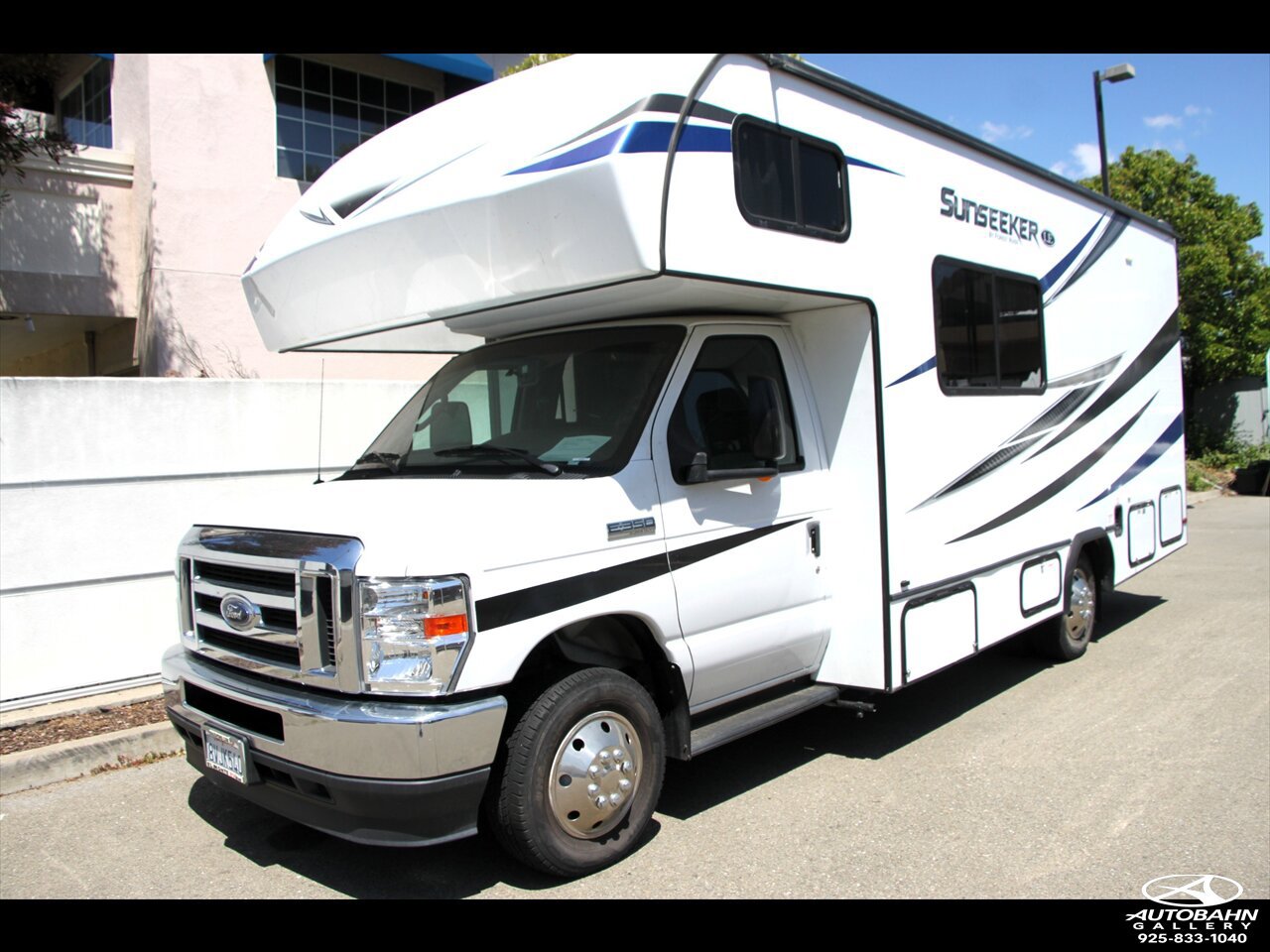 Used 2021 Ford E-350 and Econoline 350 Super Duty w/ Motorhome Prep Package RWD image 1