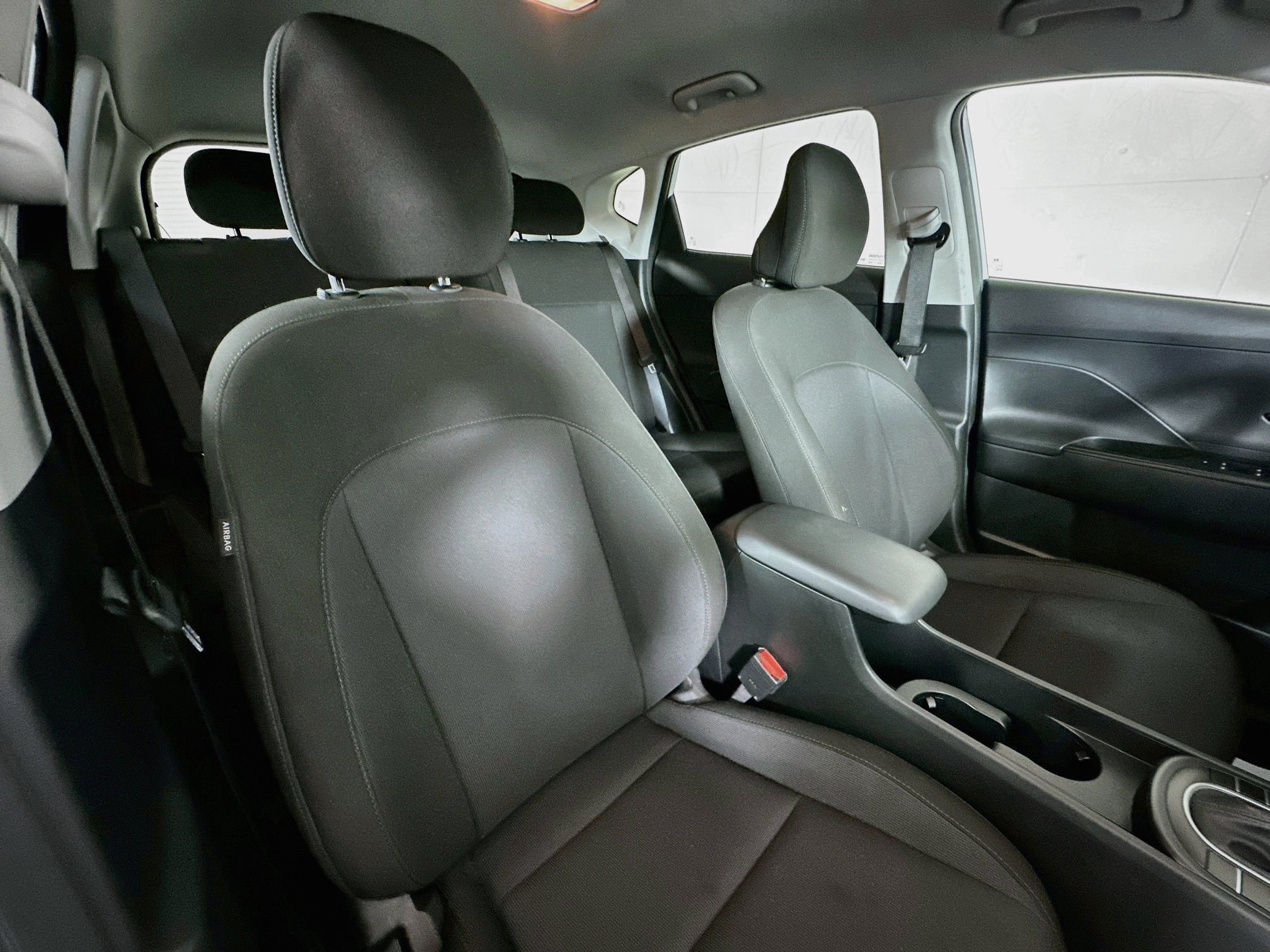Certified 2025 Hyundai Kona SEL AWD/4WD image 25