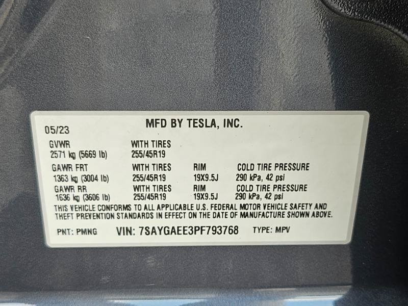 Used 2023 Tesla Model Y Long Range AWD/4WD image 36