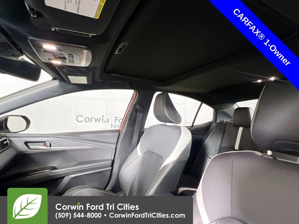 Used 2025 Toyota Camry SE image 25