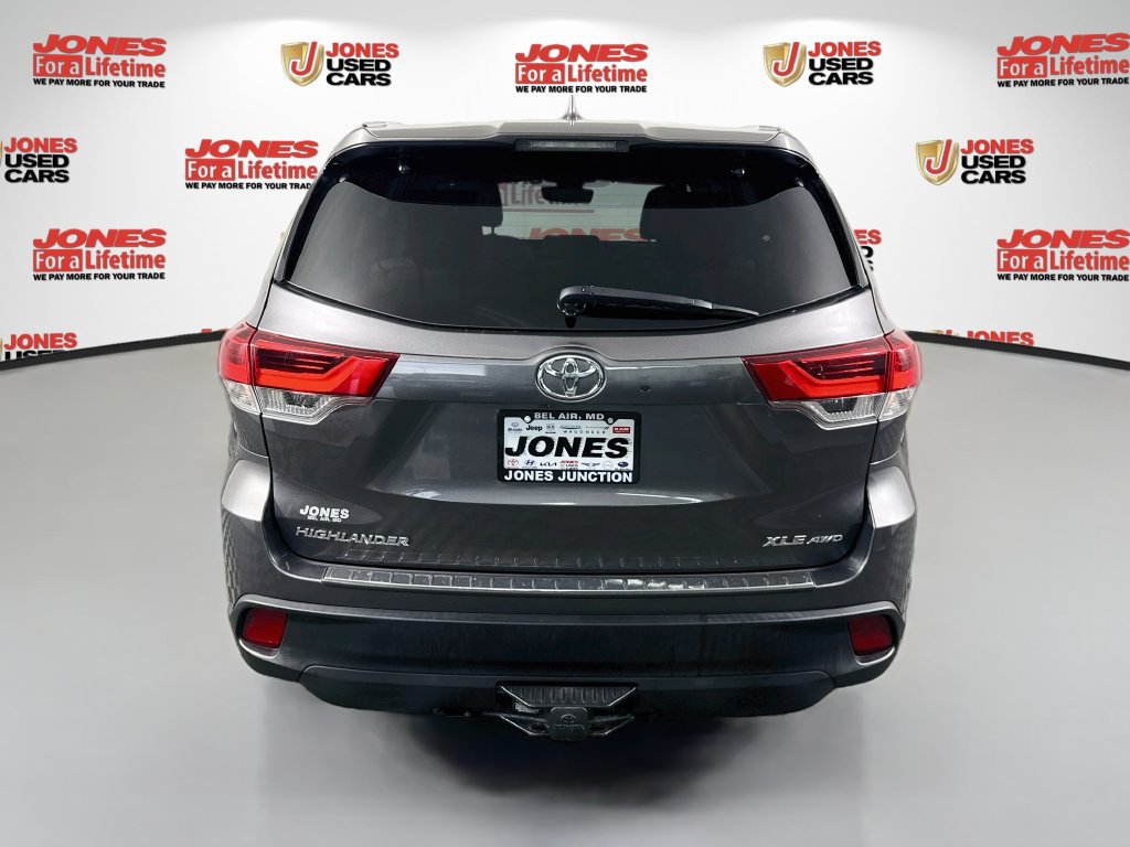 Certified 2019 Toyota Highlander XLE AWD/4WD image 15