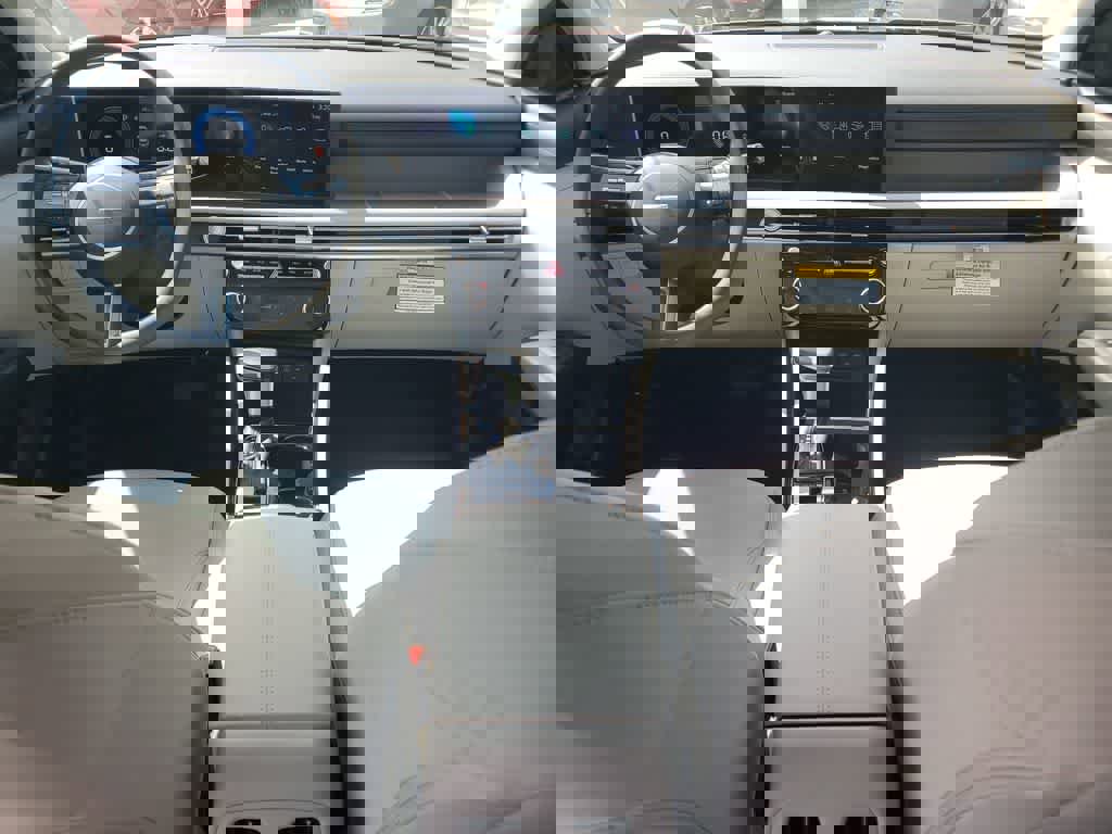 New 2026 Hyundai Tucson SEL image 13