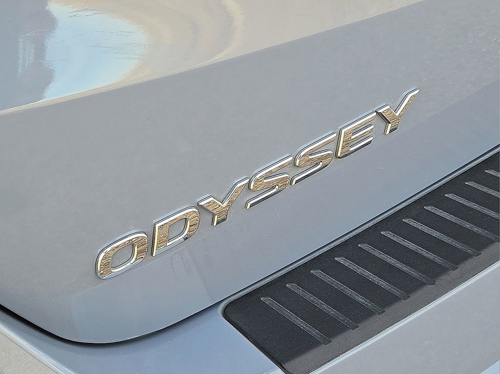 Used 2025 Honda Odyssey Touring image 12