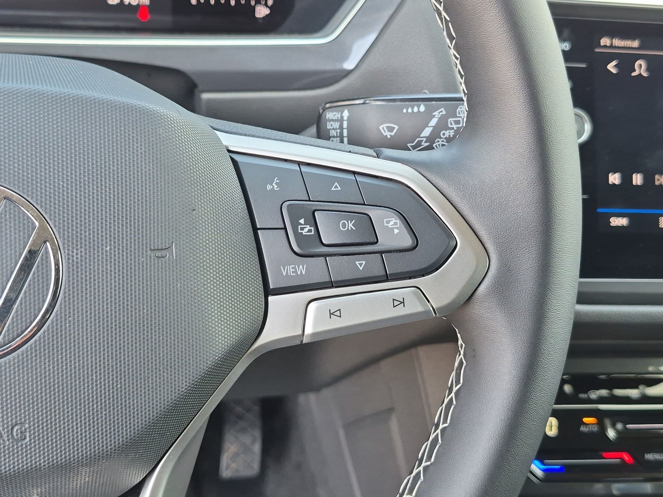 Used 2022 Volkswagen Tiguan SE AWD/4WD image 20