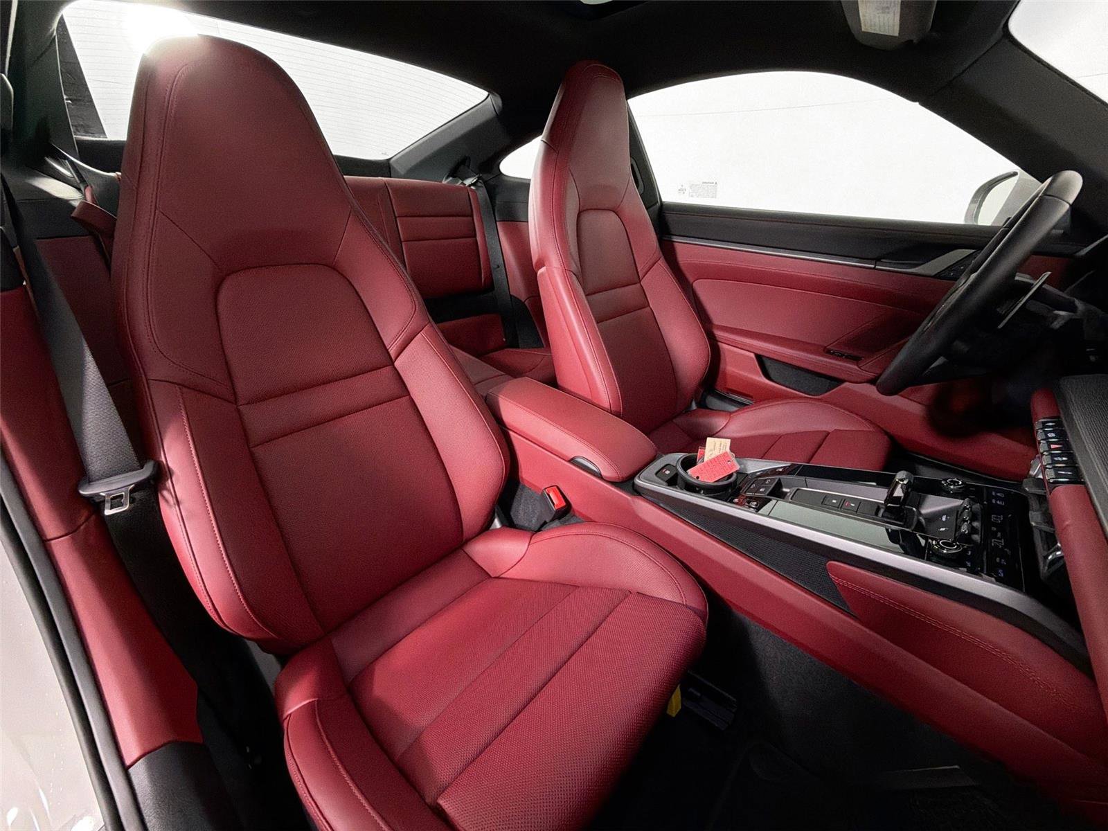 Certified 2024 Porsche 911 Carrera 4S AWD/4WD image 28