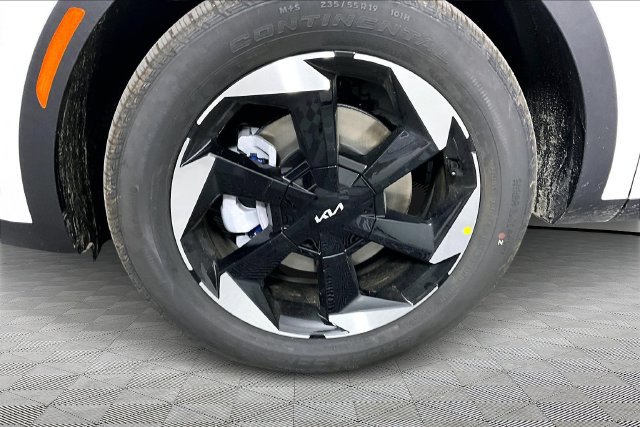 New 2026 Kia Sorento EX FWD image 12