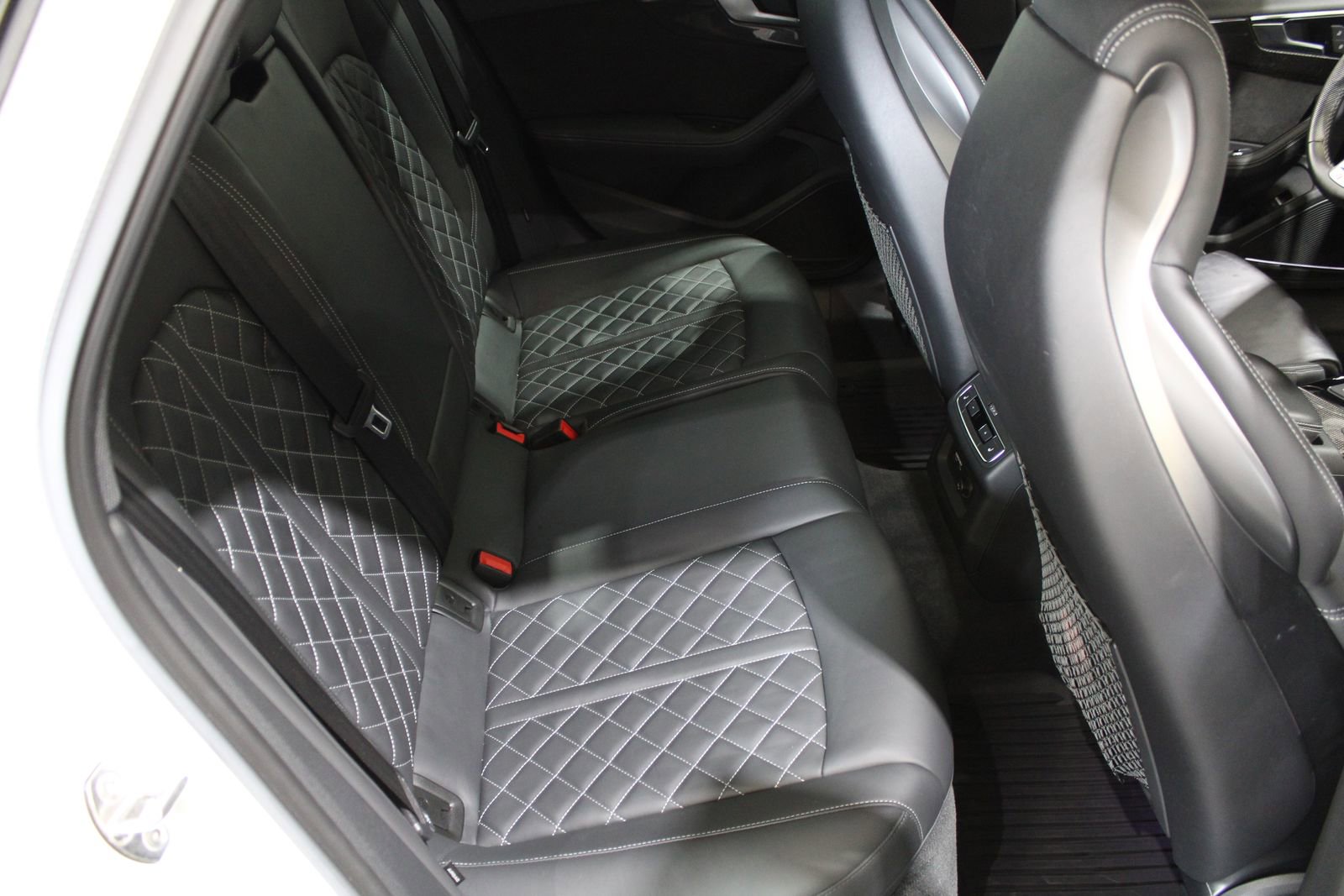 Used 2021 Audi S4 Prestige w/ Prestige Package image 43