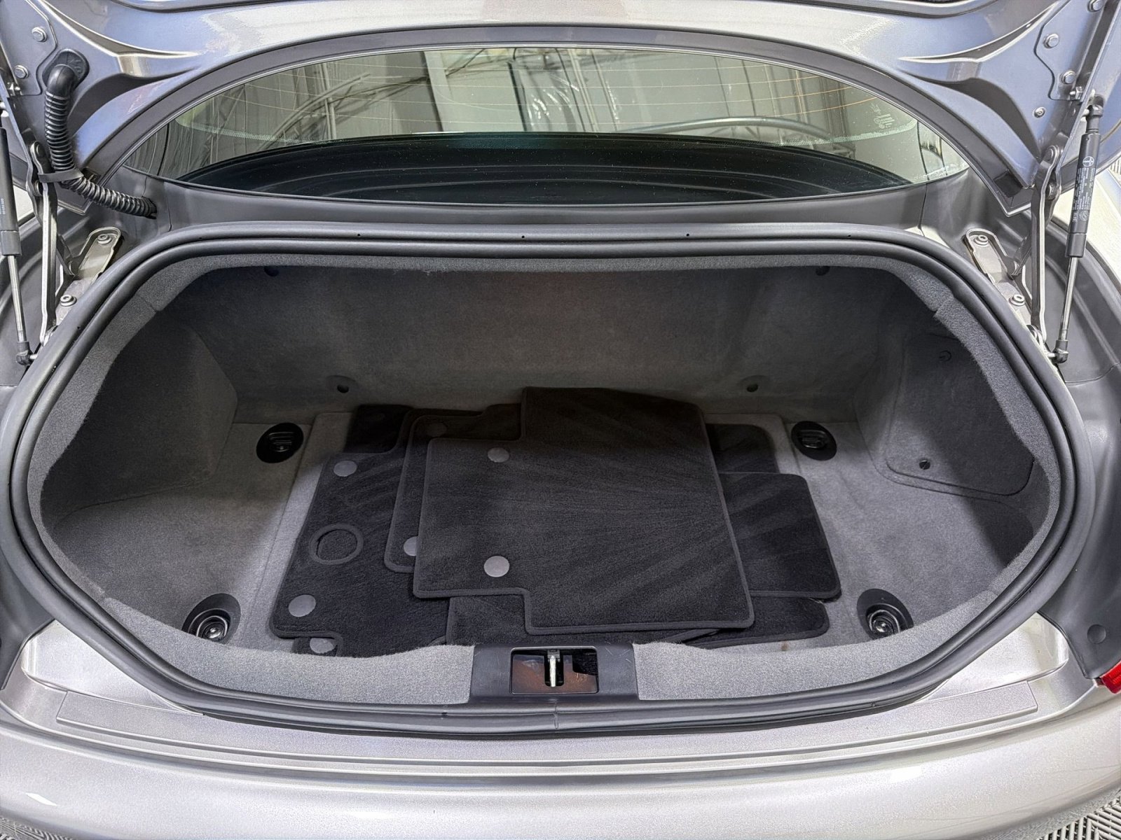 Used 2008 Maserati GranTurismo Coupe RWD image 31