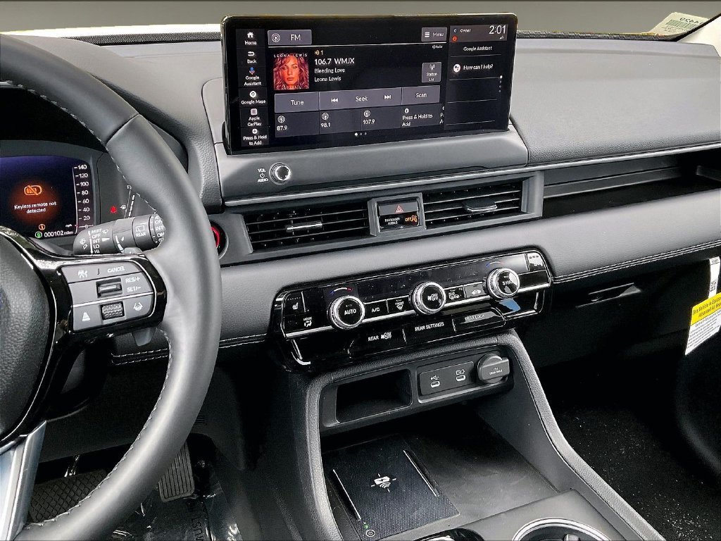 New 2026 Honda Pilot Touring image 13
